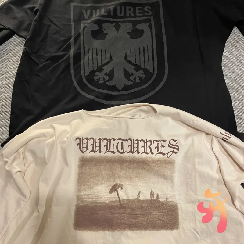 

Oversized American Streetwear Kanye Vultures Long Sleeve Tshirts Album Cover Sanskrit Alphabet Sweatshirts Casual Men Women Tops