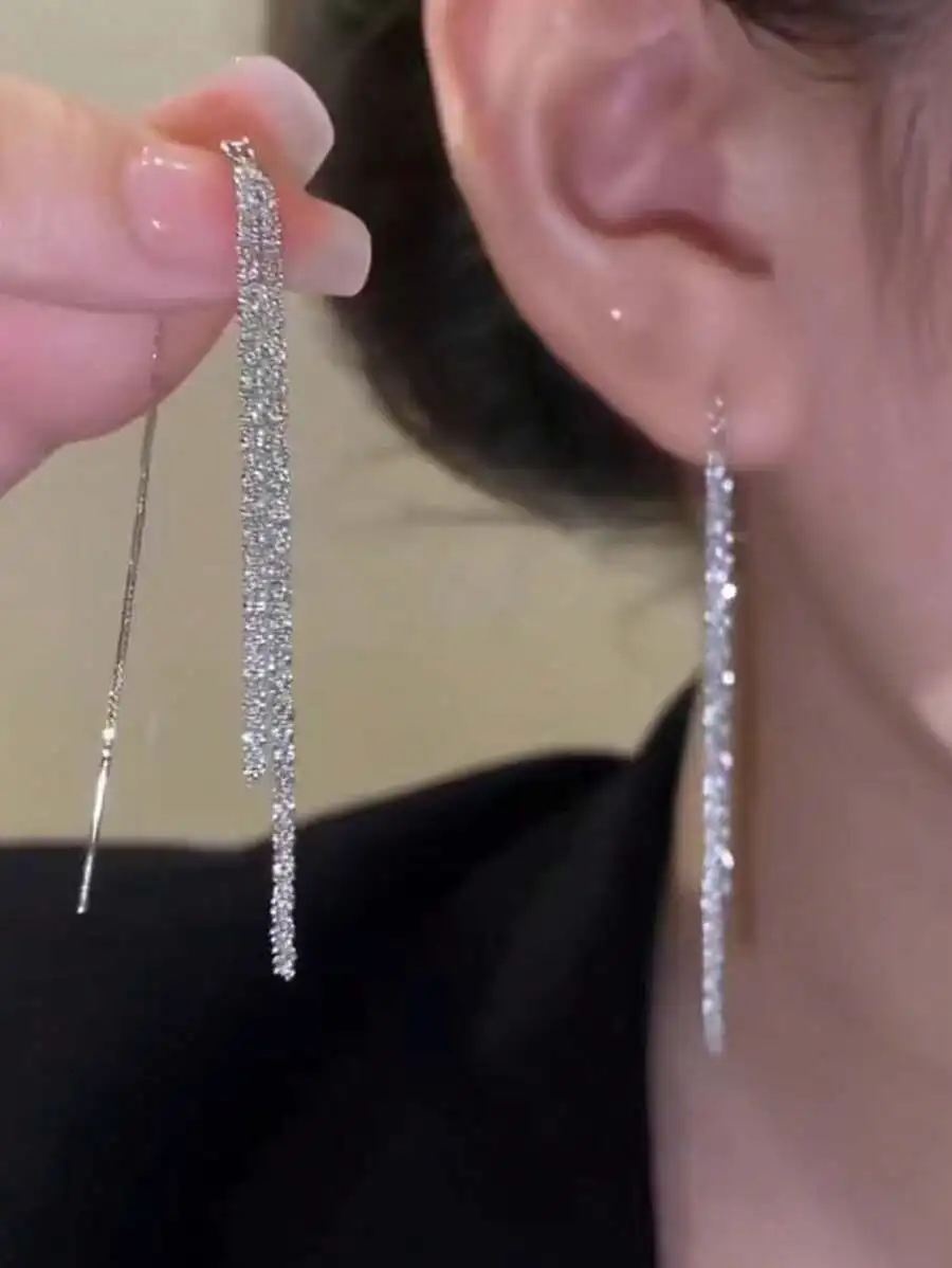 

Stylish Long Fringe Drop Earrings With Glitter For Women