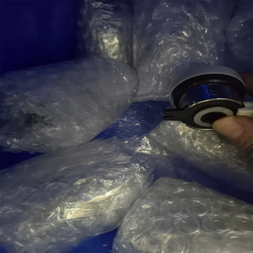 020-65009 P.F.Clutc… - image