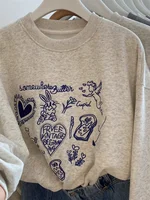 Korean Fashion Women's Gray Embroidered Round Neck Short Sweatshirts Autumn Long Sleeves Vacation Pullovers Tops Casual Popular - Image 4