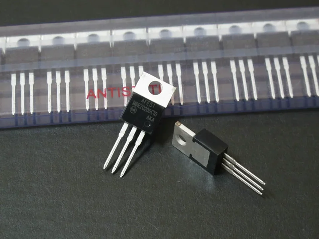 (10pcs) MBR20200CTG MBR20200CT TO-220 20A 200V Schottky diode