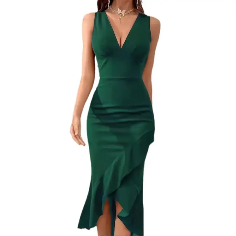 The New Europe and women\'s dress wrap buttocks swallow tail skirt v-neck slit ruffle dress dress