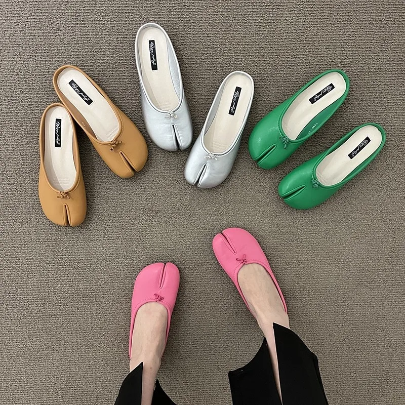 Spring and Autumn Period Woman Microfiber Leather Comfy Flats Split Toe Slippers Soft Bottom Loafers Solid Brief Ladies 35-40