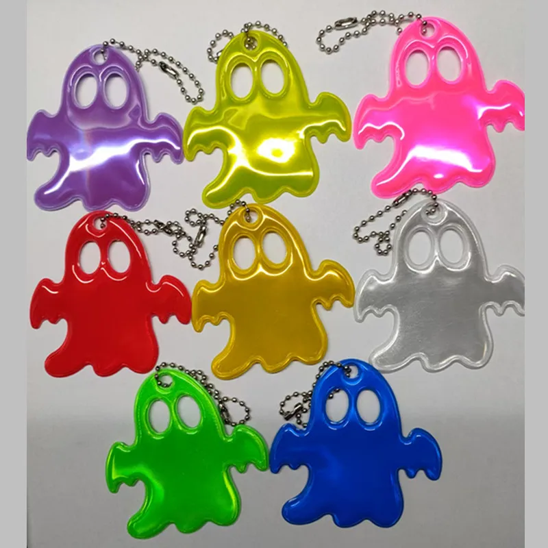 8PCS Pumpkin Ghost Shape Reflective Keychain Reflective Pendant for Bag Strip Ornaments Adults Children Night Safety Accessories
