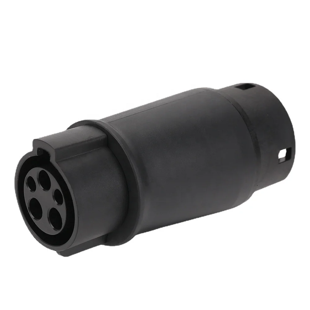 AC Universal EV Charger Adapter 32A Single Phase SAE J1772 EV Adapter Socket Type 1 To Type 2 IEC 62196 Socket