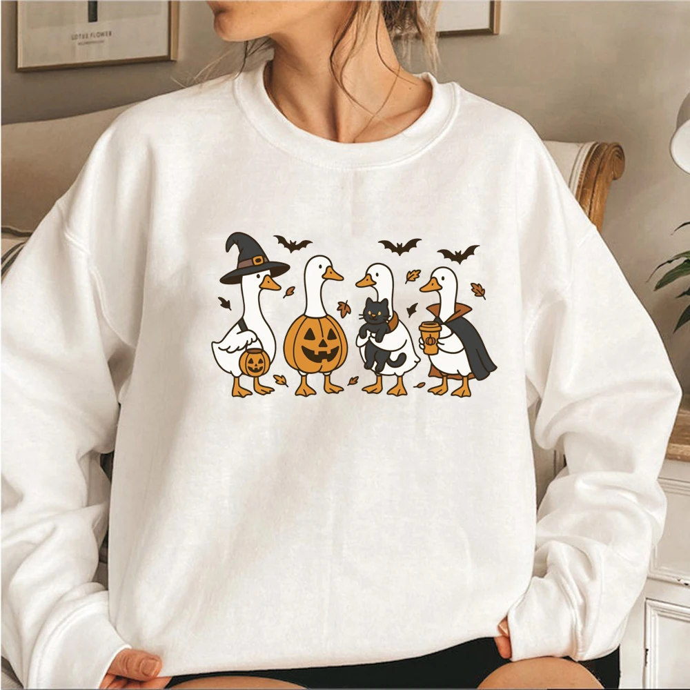 Halloween Goose Sweatshirt Funny Halloween Shirt Long Sleeve Crewneck Women Sweatshirt Spooky Goose Hoodies Fall Streetwear Tops