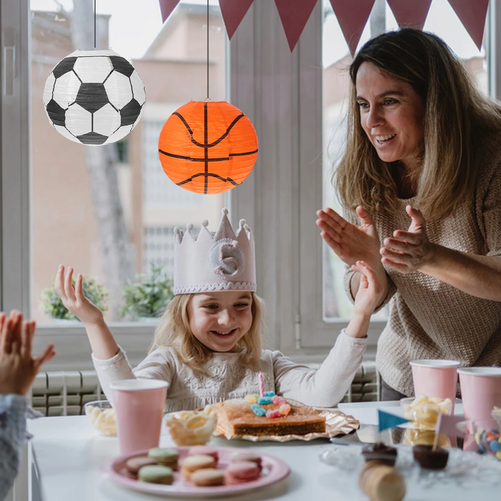 

1 set Basketball Football Shaped Hanging Paper Lanterns Foldable Sports Theme Decorative Lights for Kids Party Birthday Garden