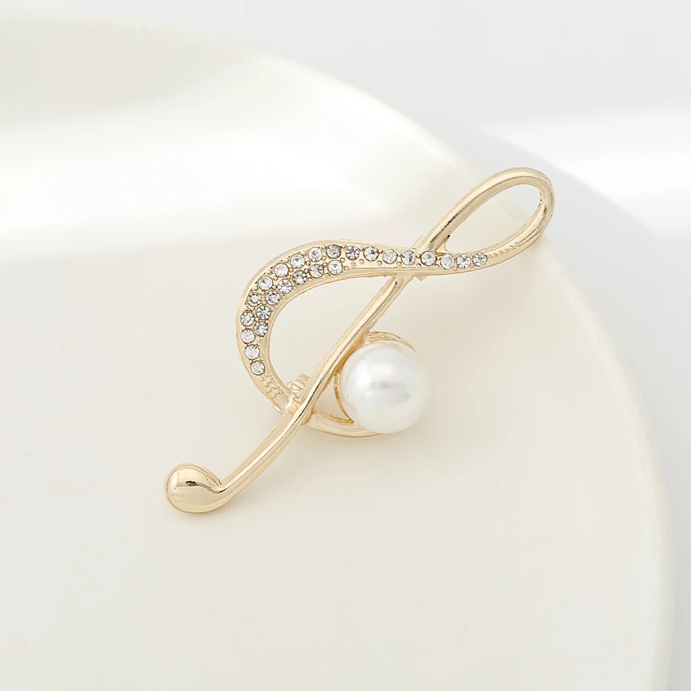 

Brooch Clothing accessories Rhinestone pearl brooch Woman Casual and generous