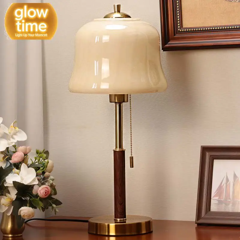 Medieval wabi silent wind table lamp American retro bedroom study bedside lamp warm gourd American French decorative night lamp