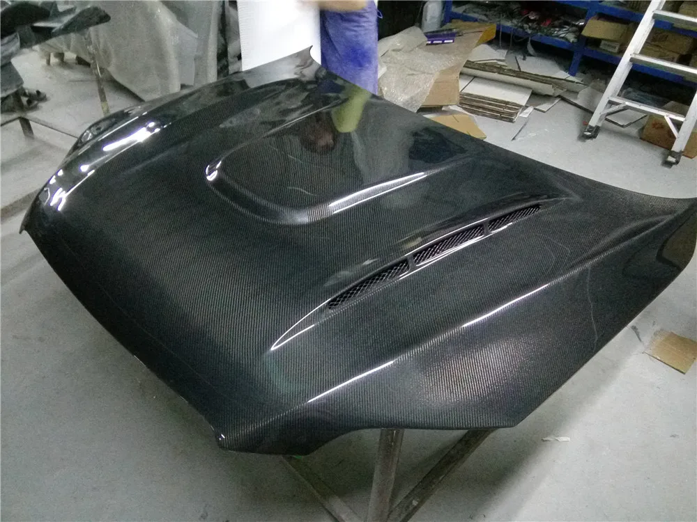 

Q7 2010 Renovation Guaranteed Hm Design Carbon Fiber Hood