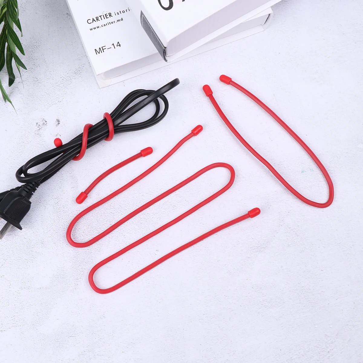 

12pcs Silicone Bundling Belt Repeatable Use Strap Practical Fastening Belt for Home Outdoor (Red 3inch, 6inch, 12inch, 24inch, e
