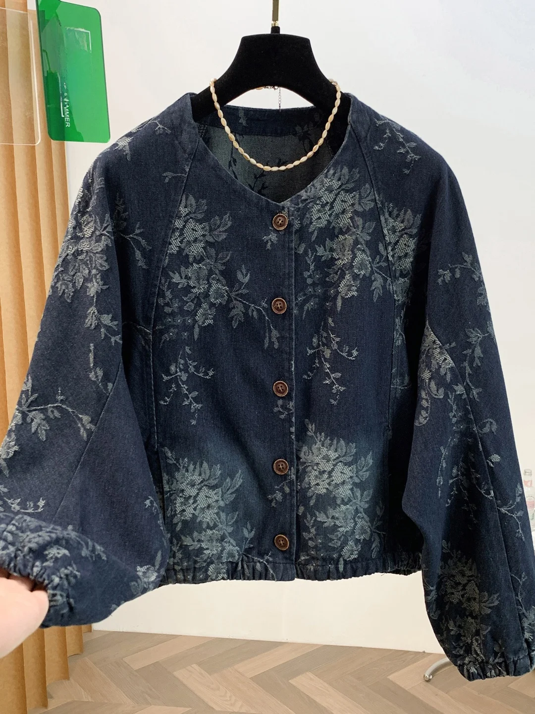 Women's Long Sleeve Jacket 2026 Autumn Washed Denim Short round Neck Top Vintage Loose Fit Single Piece Body Type