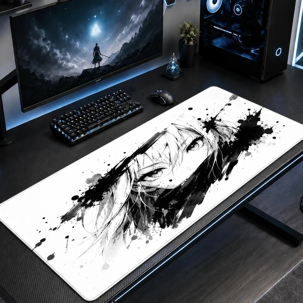 Large-sized mouse pad with anime ink splatter effect featuring a black and white comic style design alfombrillas para escritorio