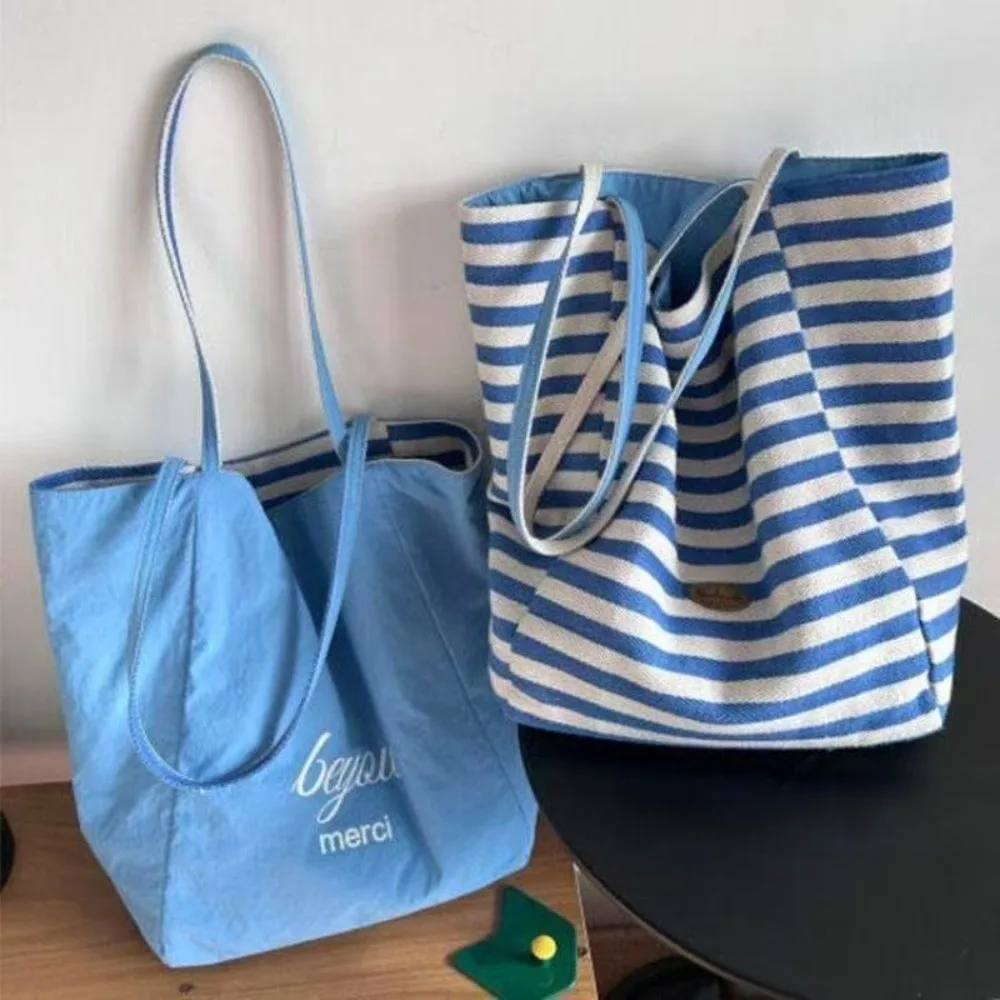 

Portable Sided Canvas Shoulder Bags Korean Style Large Capacity Shoulder Tote Bags Striped Foldable Handbags for Women