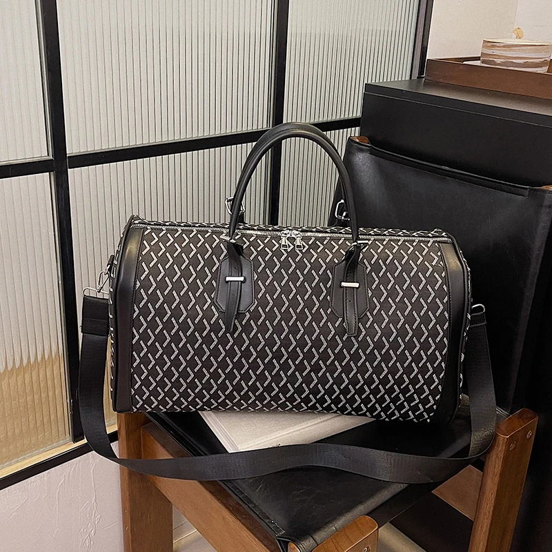 

Elegant Minimalist Diaper Bag Women's Bag Tote Grocery Bulk Shop Crossbody Exquisite Portable Sleek Sophisticated Chic Practical