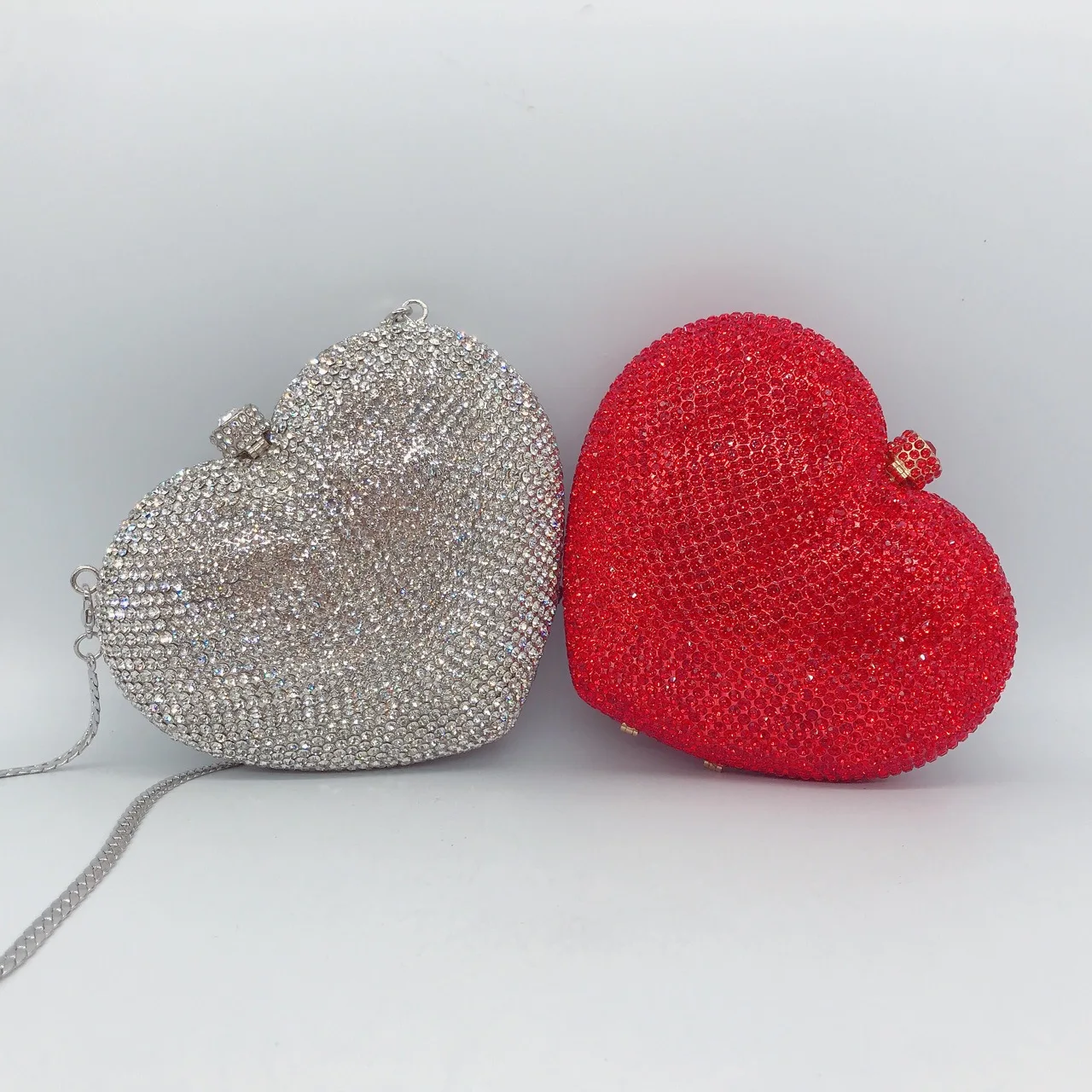

Heart Shaped Crystal Evening Clutch Bag Women Luxury Designer Rhinestones Purses And handbag Wedding Party Stones Day Clutches