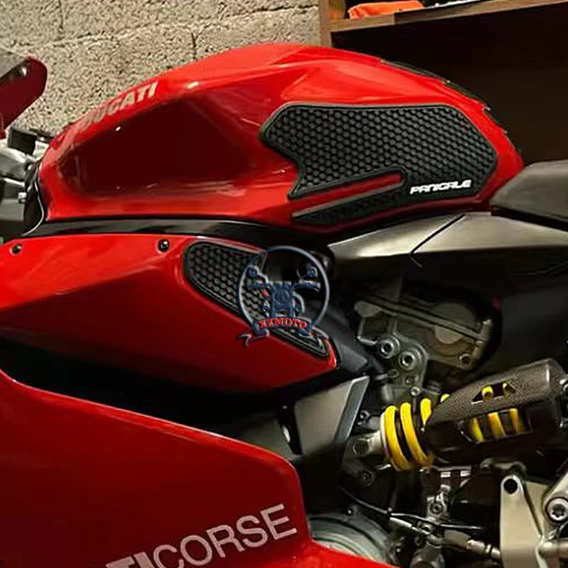 

Мотоциклетный бак, тяговая накладка, боковая газовая наколенница, противоскользящая наклейка, 3 м, черная для Ducati PANIGALE V2 899 959 1199 1299