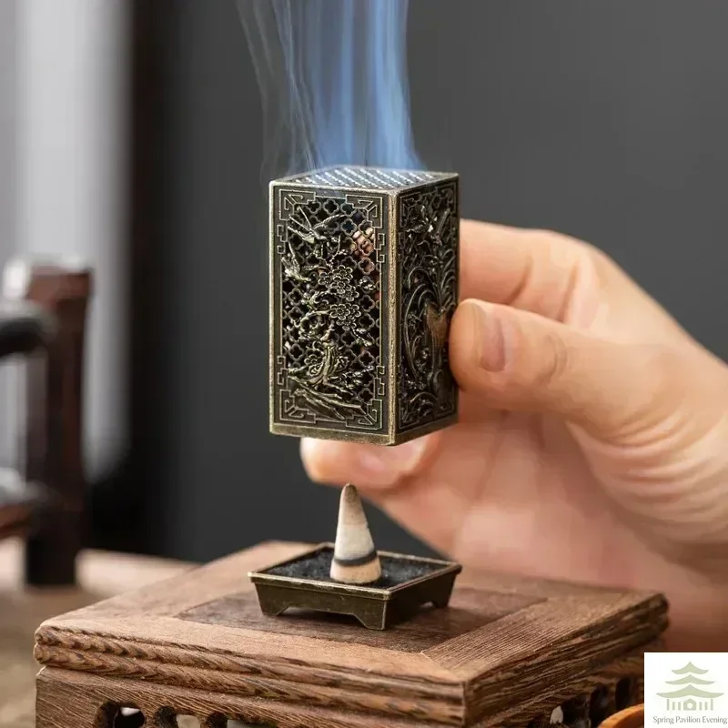 Square Vertical Incense Burner Small Xiangyun Alloy Incense Holder Indoor Aromatherapy Home Ornament Chinese Plum Inense Burners