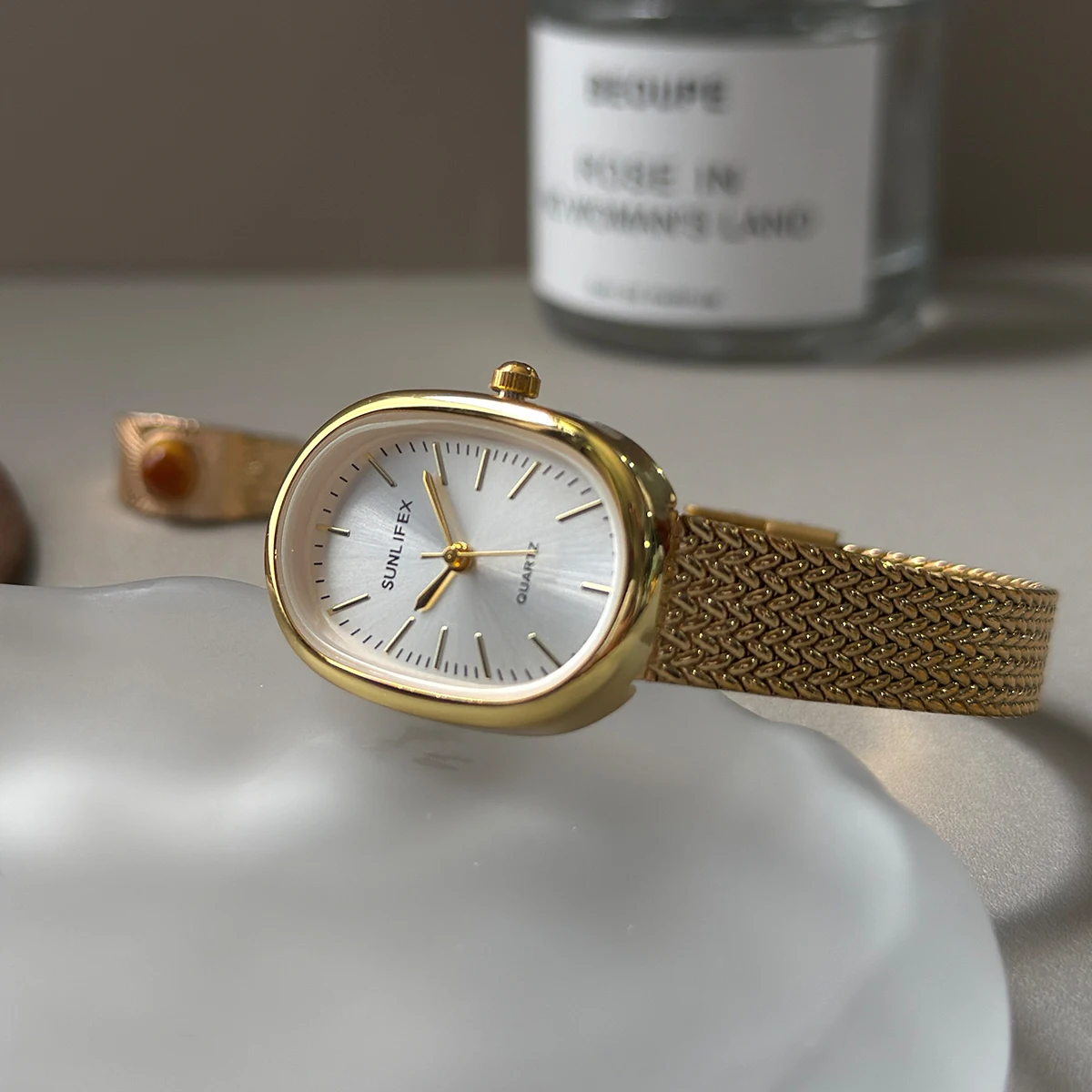 SUNLIFEX البيضاوي المرأة شبكة من الاستانلس استيل حزام ساعة فساتين راقية رقيقة جدا ساعات كوارتز بسيطة السيدات ساعات المعصم Reloj