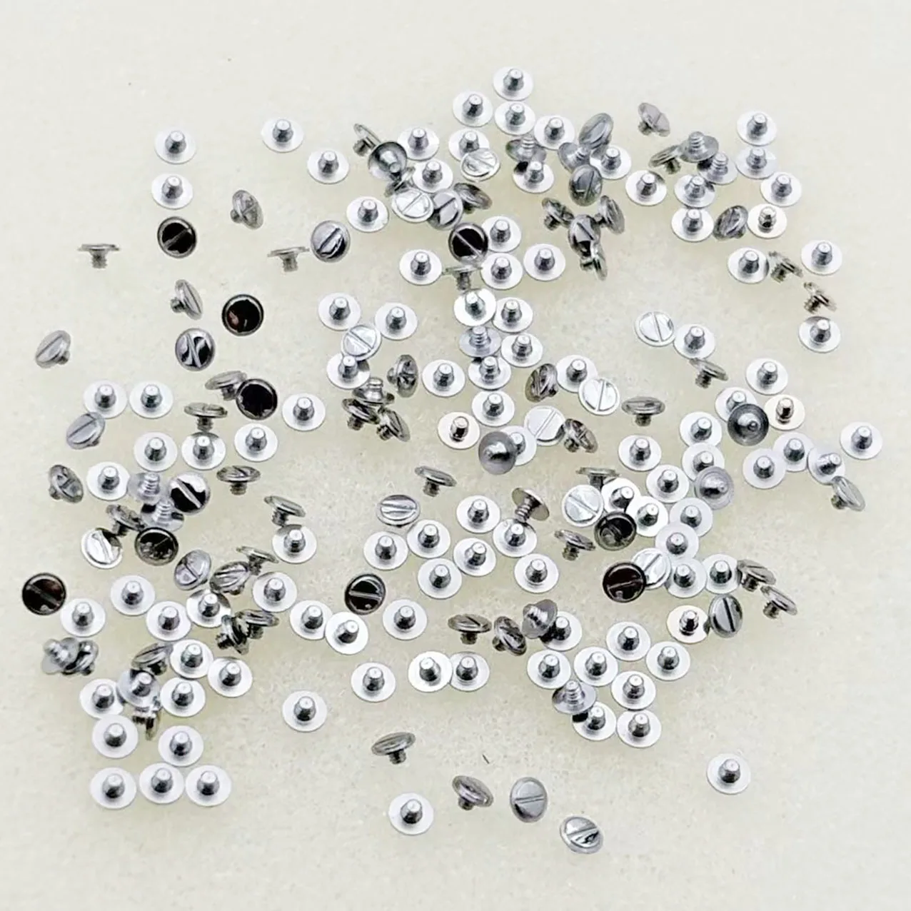 10/30/50/70/100pcs Watch movement accessories 2824/2836/2834 movement automatic hammer screws automatic hammer screws
