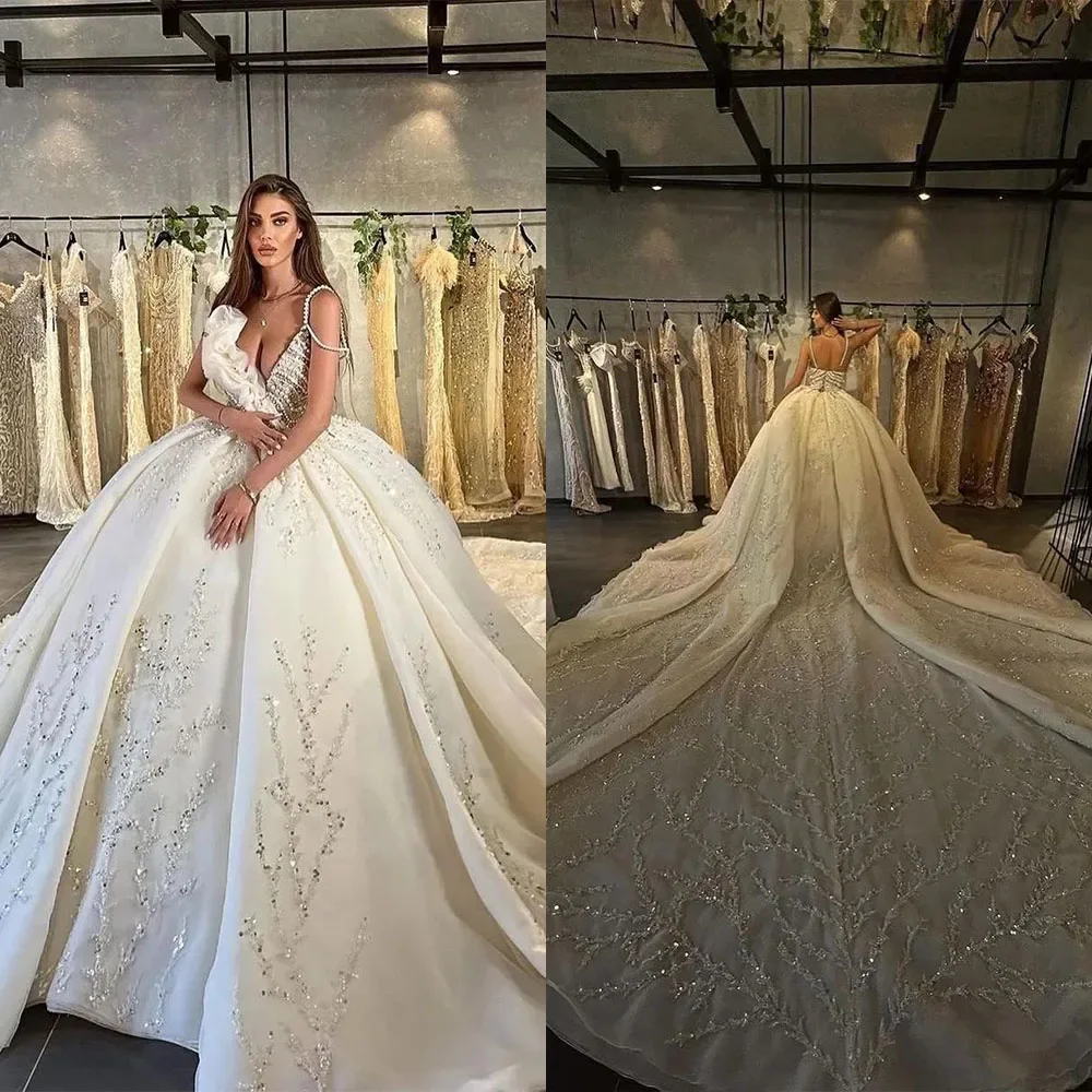 

Customized Spaghetti Strap Heavy Beads Sequins Robe De Mariée Ballgown Wedding Dress Cathedral Train Satin Puffy Plus Size Brida