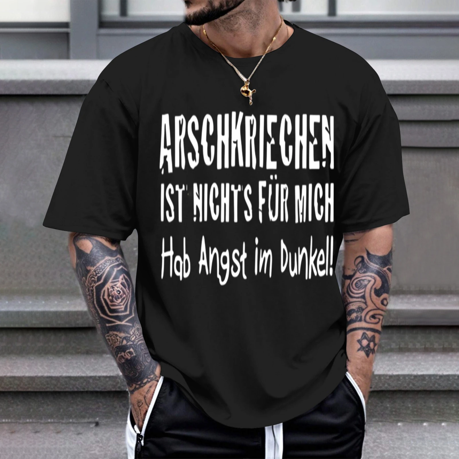 Herren-T-Shirt „Butt-kissing Is Not For Me Have a Feel In The Dark“ Ideal für Freizeitkleidung, Partys und Karnevalsoutfits