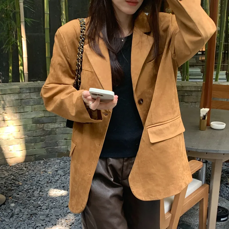 

Осень 2025 г., повседневный цельный костюм, винтажная куртка, однобортный пиджак из оленьей кожи с лацканами и длинными рукавами