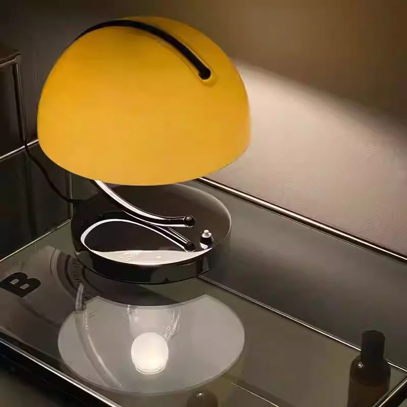 Lifepoem lindo pudín lámpara de escritorio Vintage simplicidad Ins moderna Bauhaus seta cabecera estudio lámpara de cristal