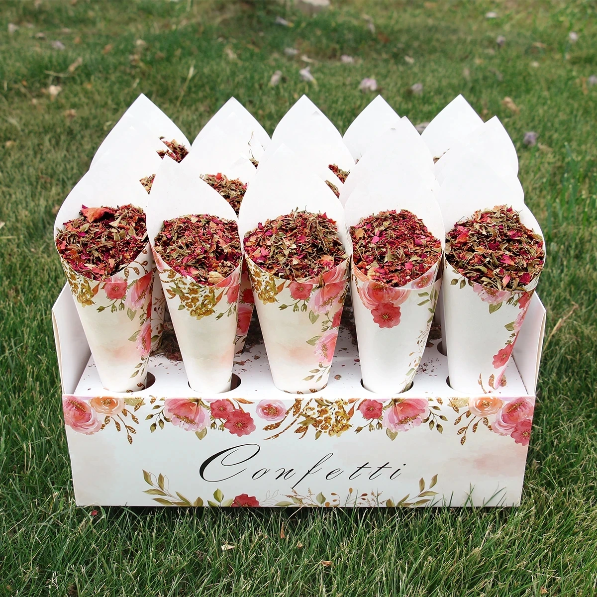 

Kraft Paper Wedding Confetti Cone Holder Support for Wedding Decor Artificial Flower Confetti Cones Stand Box Wedding Paper Cone