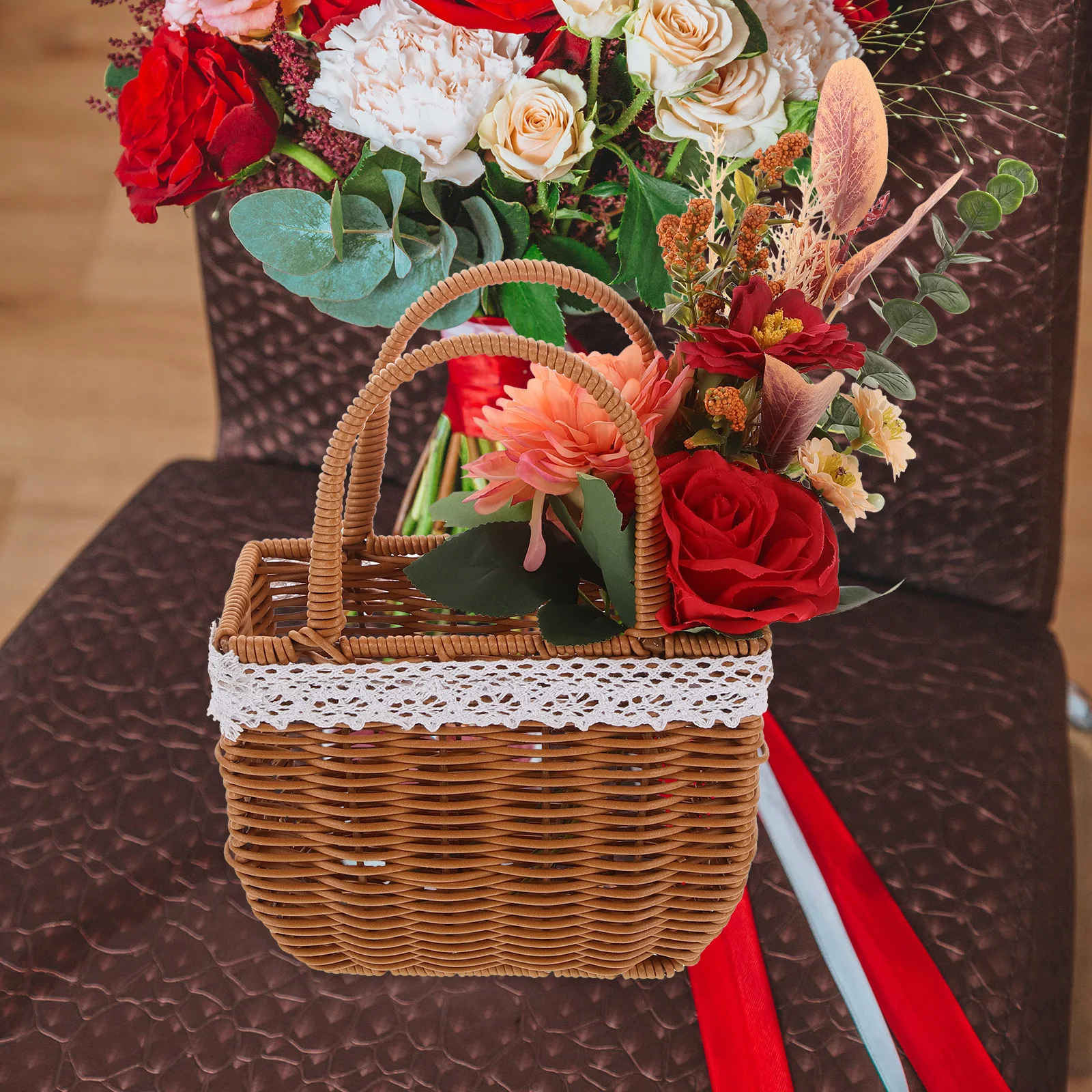 

Handwoven Rattan Bag Unique Wicker Purse Storage Basket Flower Arrangement Container White Rope Decor Gift Box Style for Women
