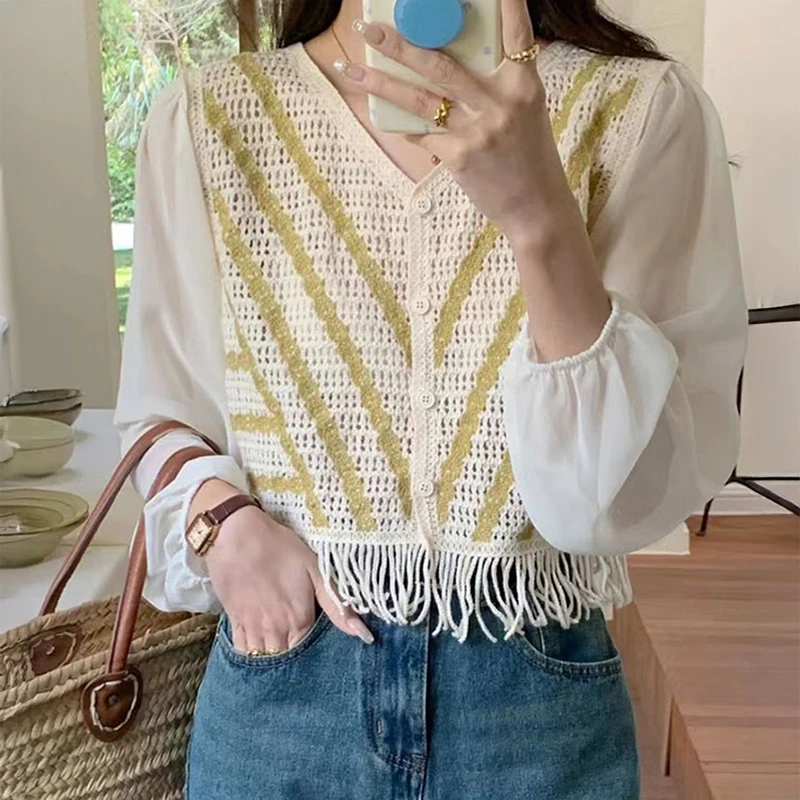 

Женский вязаный крючком свитер, жилет без рукавов с бахромой, открытые вязаные топы на пуговицах, полосатый укороченный кардиган, жилет, наряд для отпуска