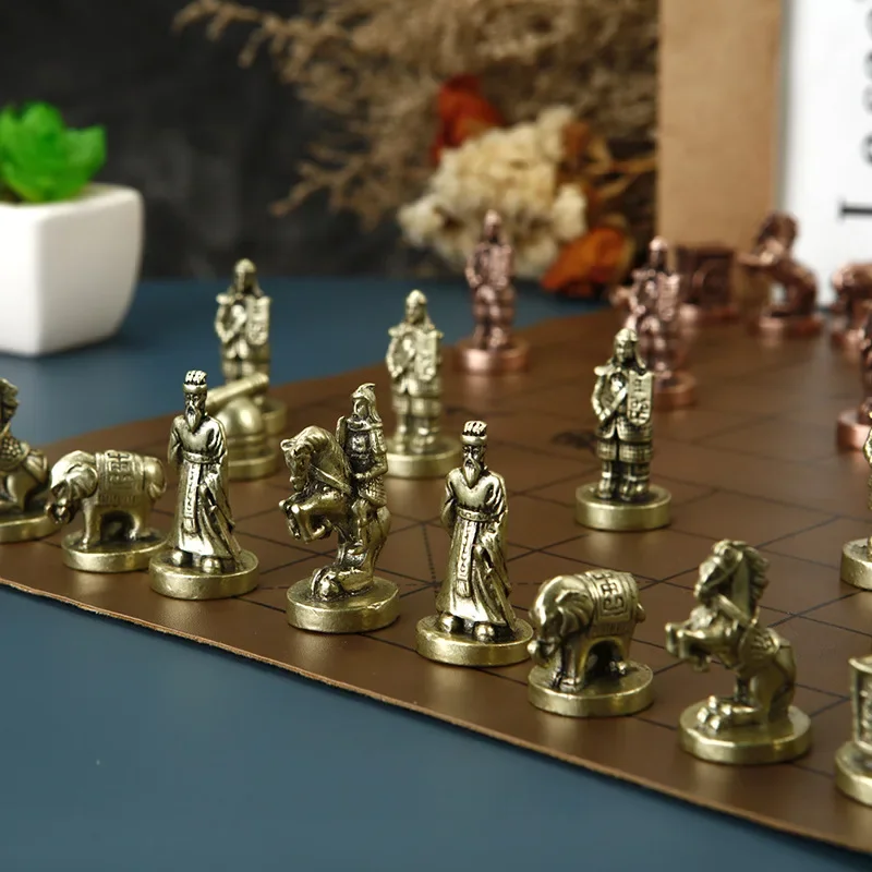 Metal Educational Child Board Chess Set Professional Portable Travel Games Chess Pieces Figures Jogo De Xadrez Entertainment