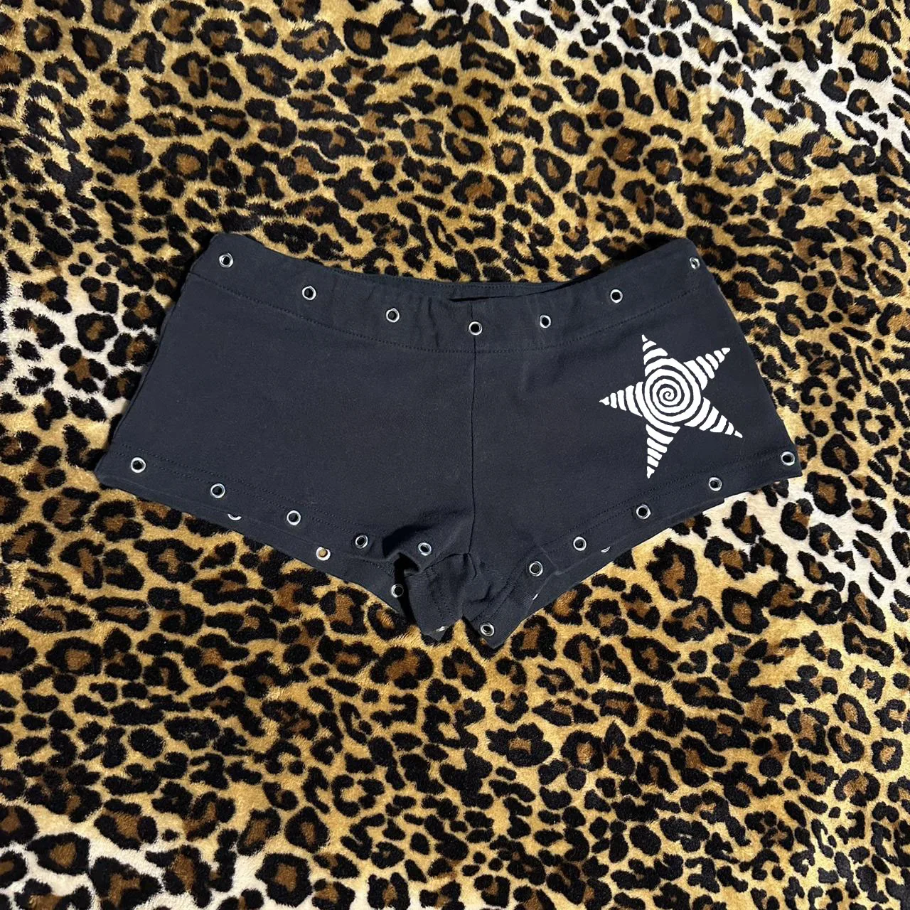 Y2K sexy casual slim fit sexy low waist hip-hop street shorts emo girl Aesthetic printed shorts casual fashion spicy girl black