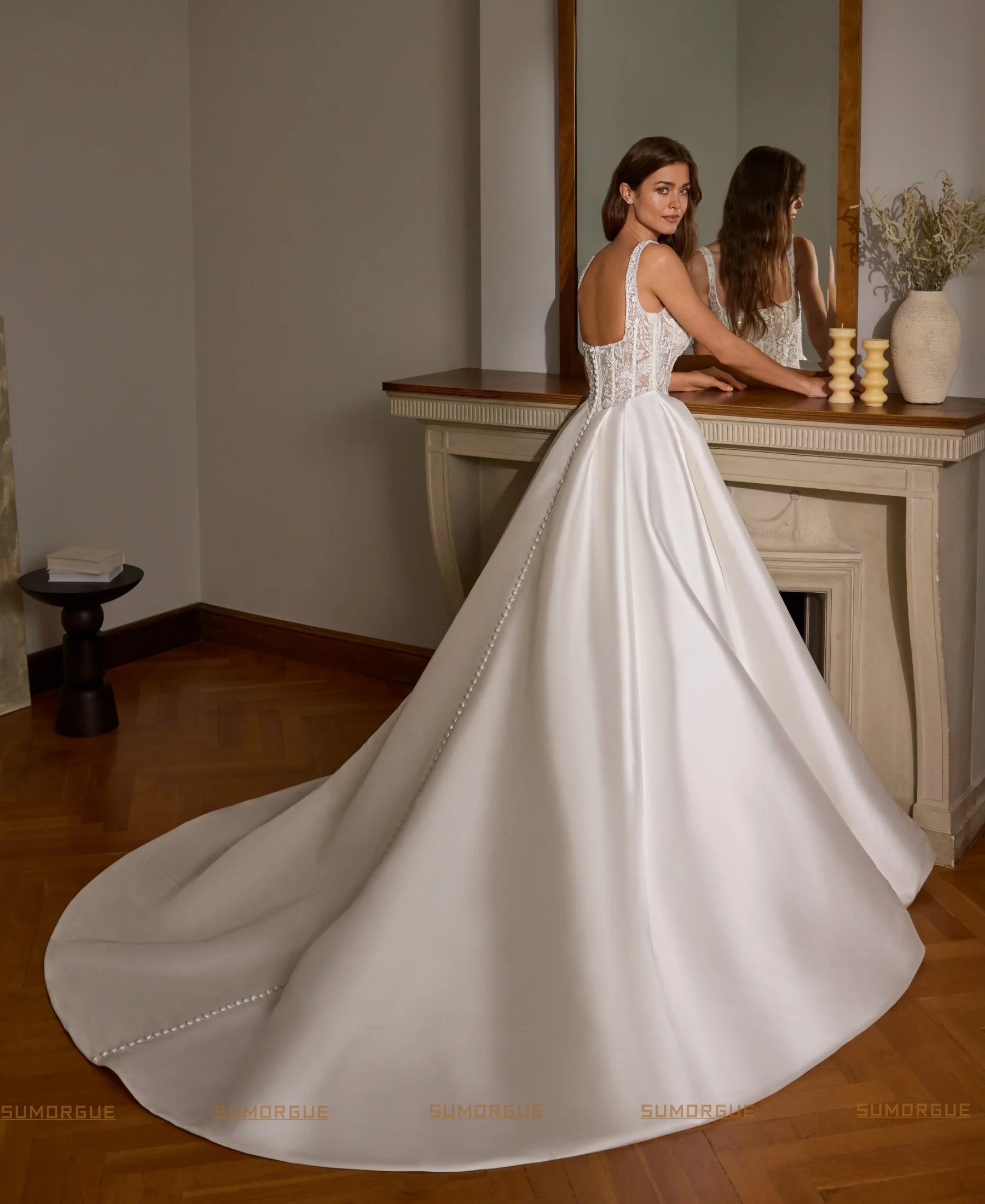 Elegant Spaghetti Strap Square Neck Wedding Dress for Women Satin Paneled Lace Bridal Dress highend Customized Vestidos De Novia