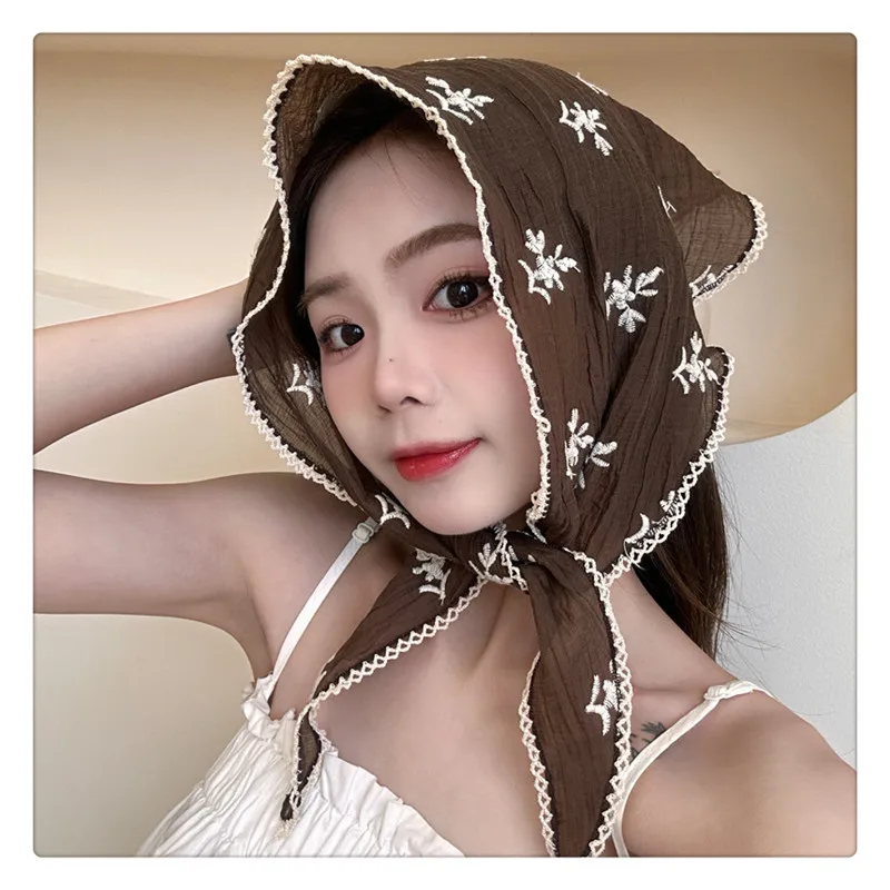 

Кружевной треугольный шарф, женский корейский вариант, универсальный вышитый цветок, защита шеи, небольшой солнцезащитный платок, шелковый шарф