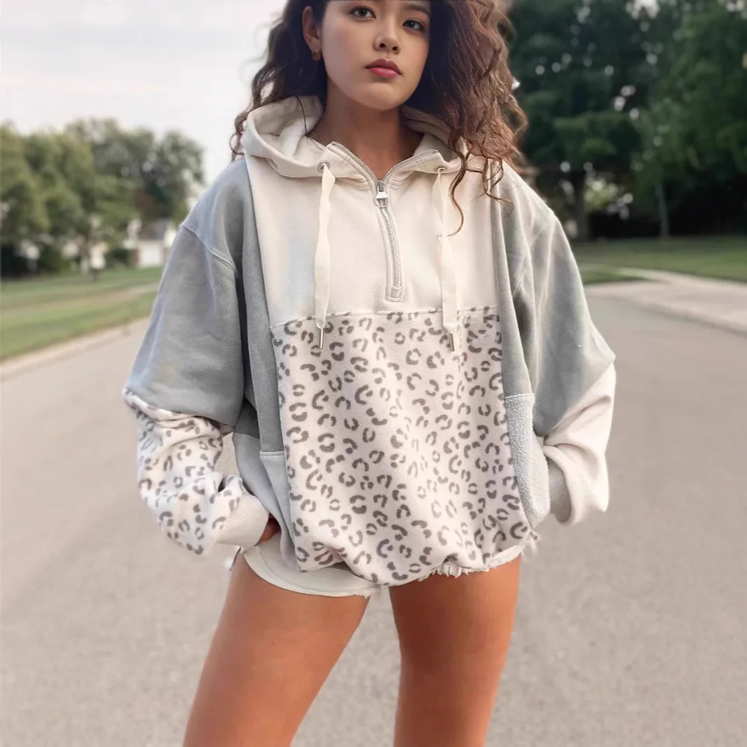 

2025 Autumn New Fashion Loose Zipper Women's Hooded Casual Top Thickened Commuter Leopard Print Spliced Sweatshirt Streetwear