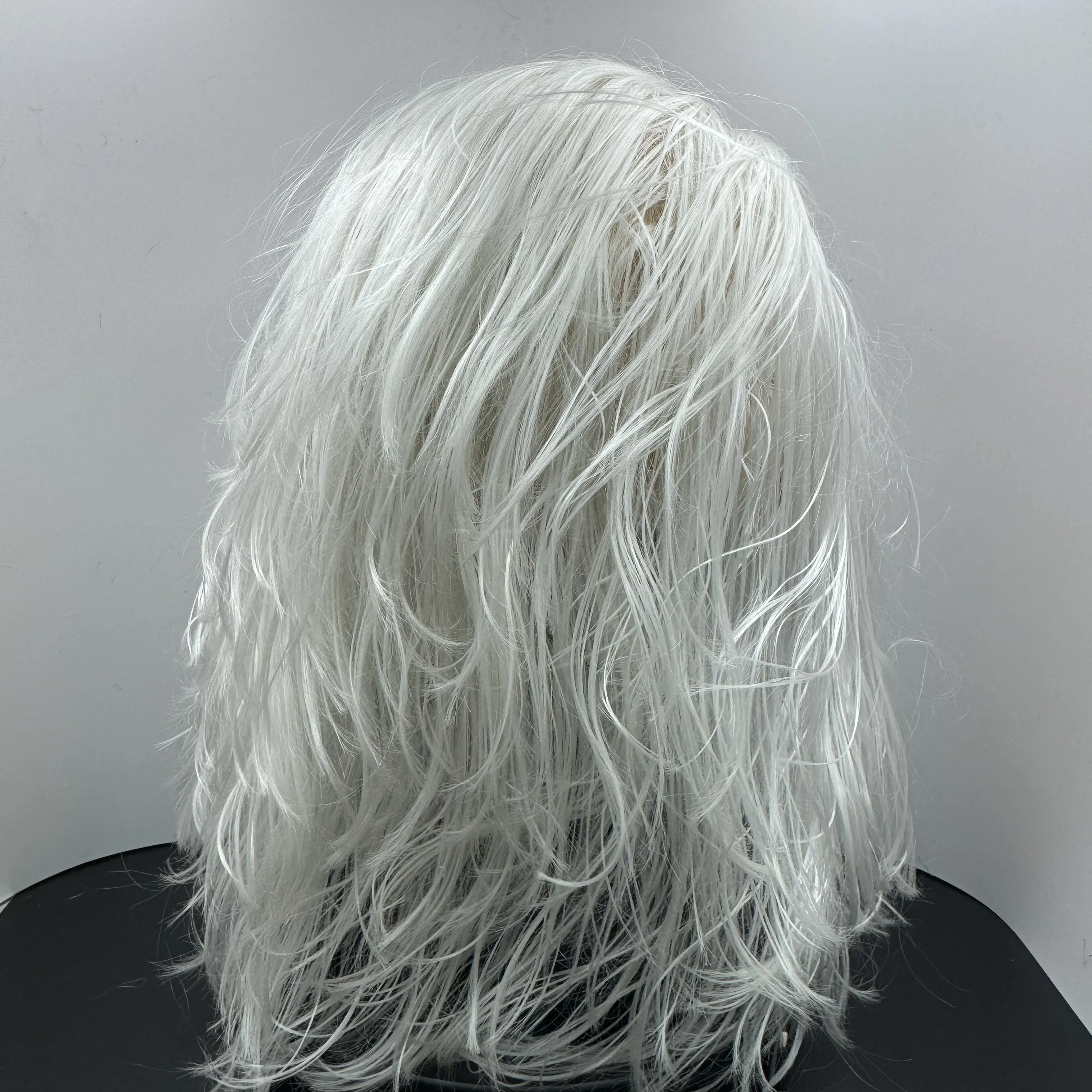 Realistische Albert-Einstein-inspirierte Maske mit langen weißen Haaren, Latex-Ganzkopfmaske für Halloween-Cosplay, wissenschaftliche Themenpartys – Detail 4