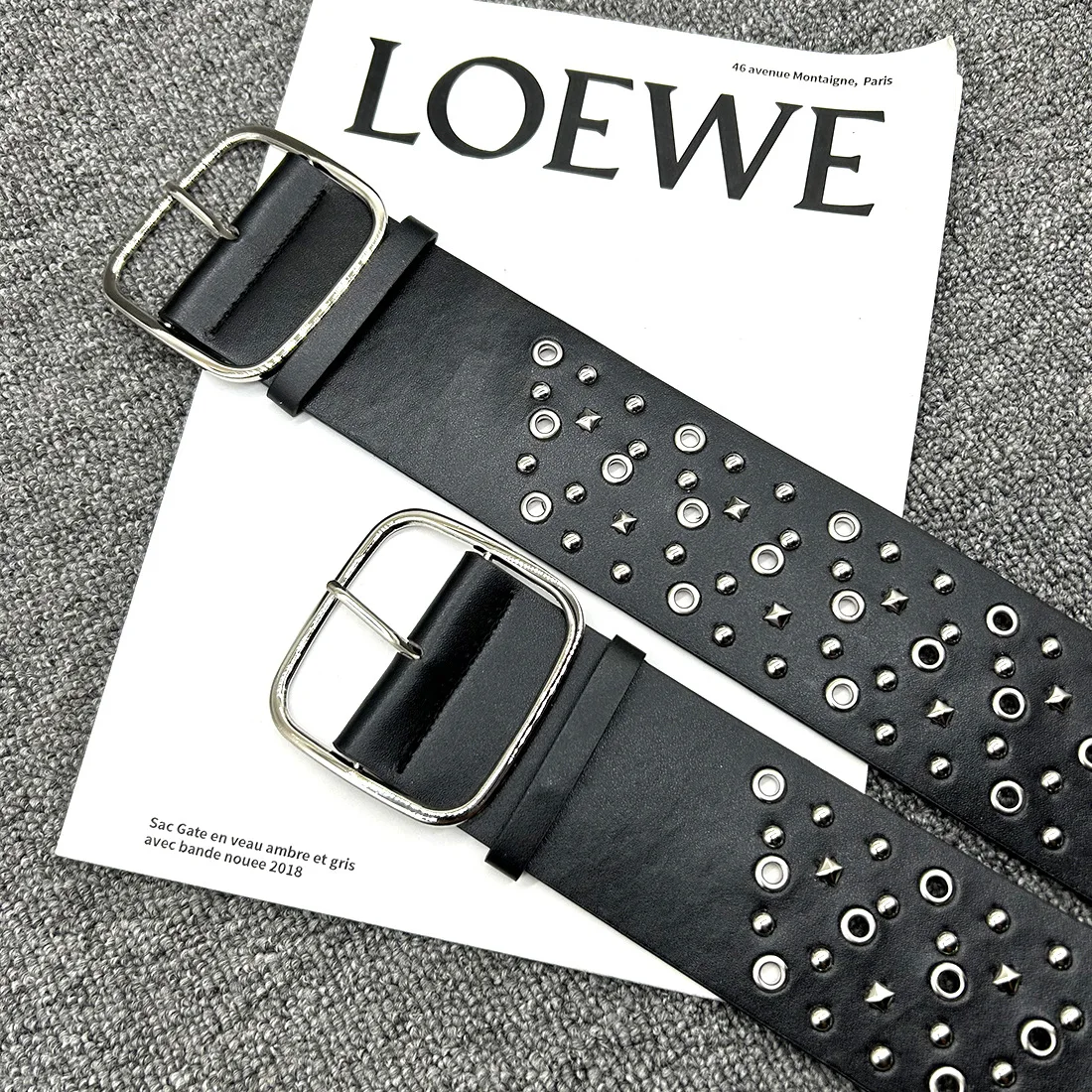 2024 New Square Bead Rivet Belt Metal Pyramid Belt Men and Women Punk Hardware Jeans Belt Y2K Belt Designer Belt Women's Belts