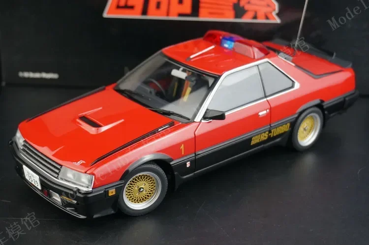 

Autoart 1:18 GTR Skyline DR30 RS Полицейская машина в стиле Western Police, лимитированная серия, полностью открывающаяся, из металлического сплава, статическая модель автомобиля, игрушка, подарок