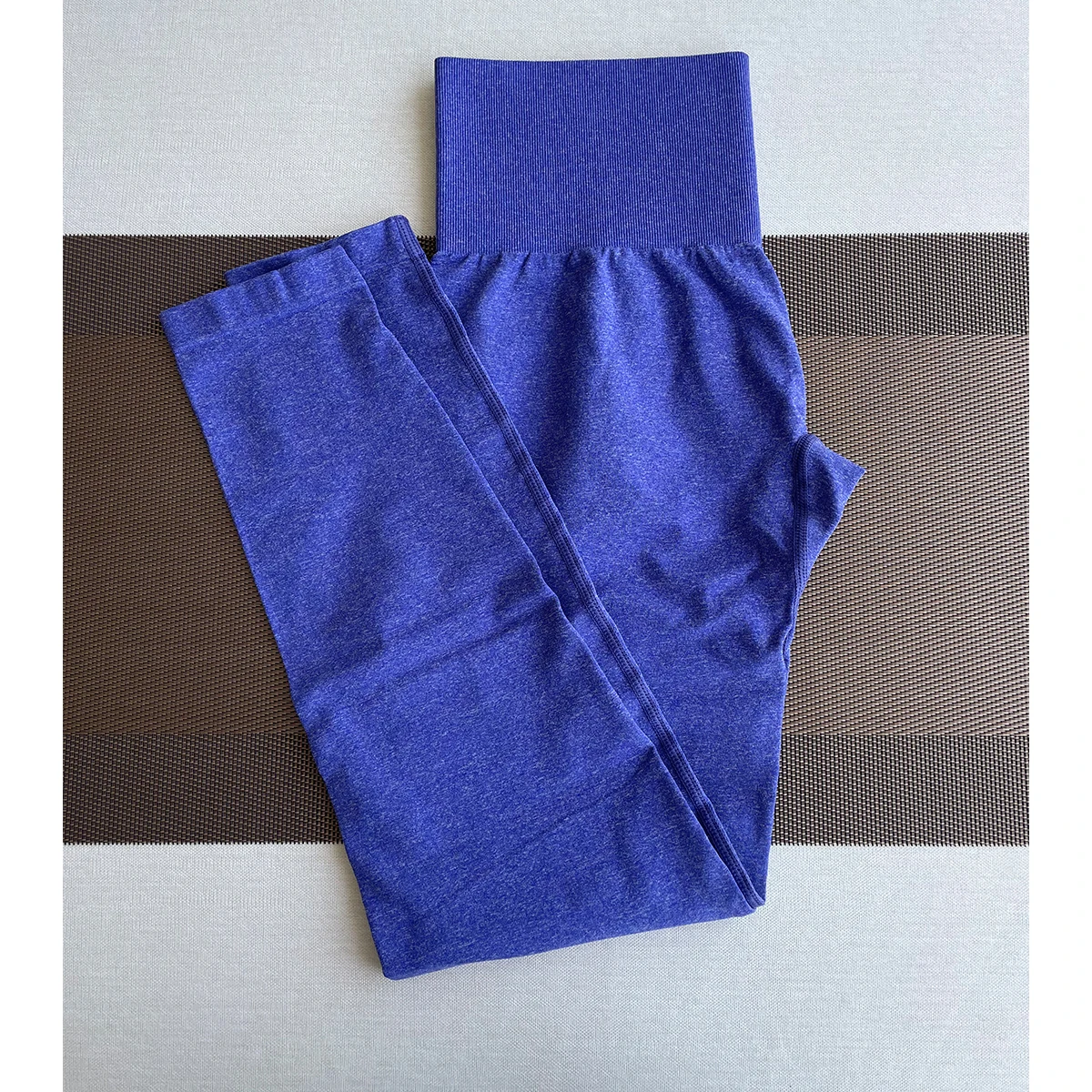 Рисунок 2 - Бесшовные леггинсы TKITK Pro