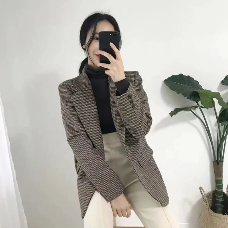 2023Women's Autumn and Winter New Fashion Elegant Lapel Plaid Button Pocket Retro Versatile Long Sleeved Loose Suit Jacket