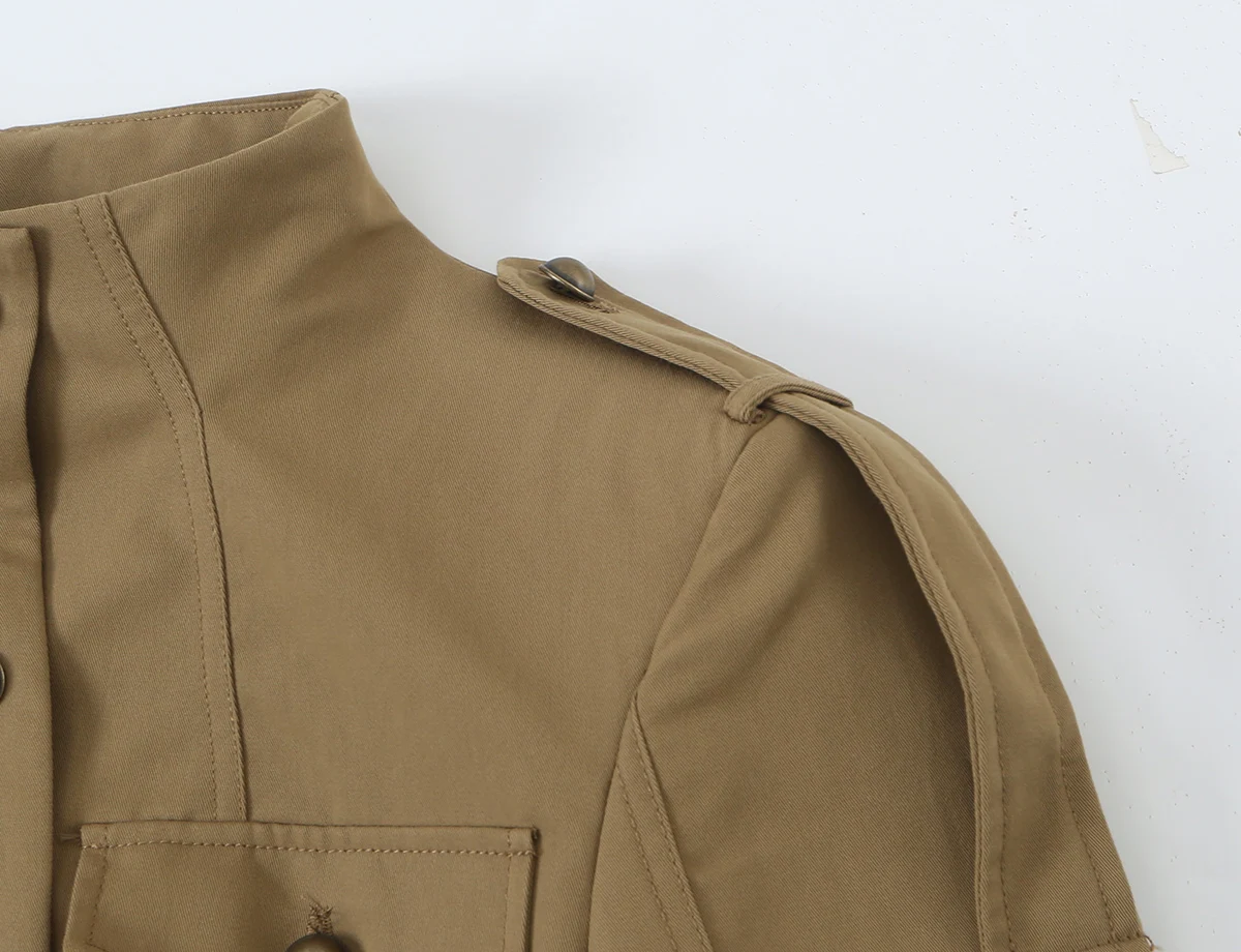 BSAY Herbst Damen Militärstil 2-teiliges Outfit Stehkragen Taschen Slim Jacke Doppelreihige Twill Mini-Shorts Passende Sets – Detail 10