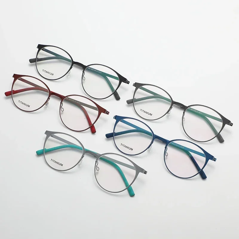 Retro Round  Denmark Titanium Reading Eyeglasses For Men Lightweight Screwless Women Glasses Prescription Frame 8001 Spectacle
