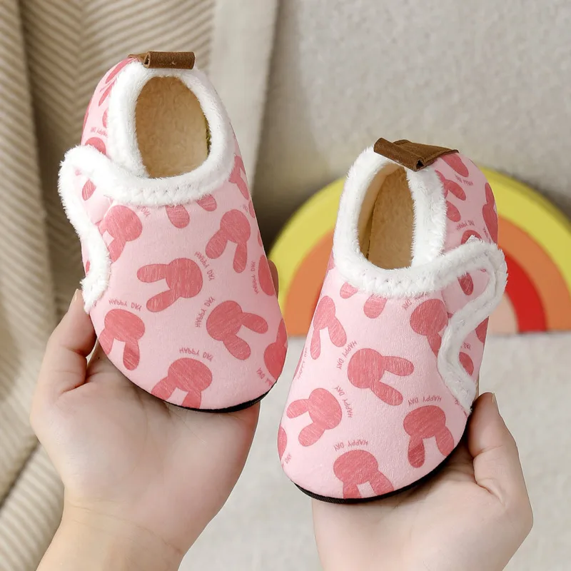 الكرتون الأرنب البقرة الأطفال أحذية الملاعب المغطاة كابيبارا أفخم الدافئة الفتيان الفتيات النعال الخريف الشتاء المضادة للانزلاق لينة وحيد الاطفال النعال #2