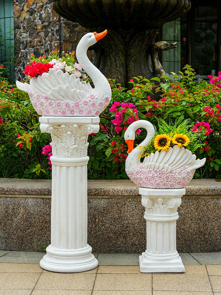 Large Outdoor Swan Flower Pot Creative Courard Balcony Arrangement Garden Decoration Kindergarten Artistic Ornament