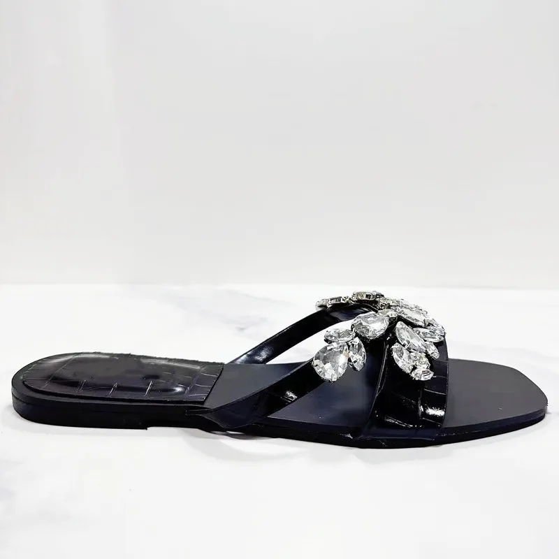 

New women's shoes flat bottomed sandals rhinestone embellishments, square, exposed toe, and flat heel sandals for external wear