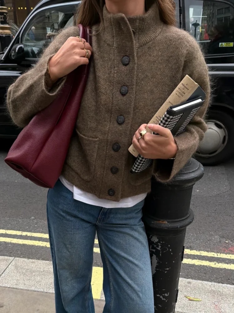 

Autumn Vintage Brown Knit Woolen Cardigan For Women Single Breasted Pocket Soft Coat 2025 New Lady Maillard Style Warm Outwears