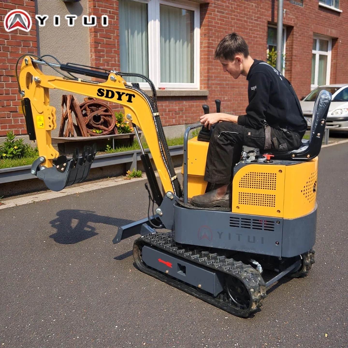 حفارة صغيرة مخصصة 1.2 طن حفار صغير محرك يورو 5 كوبوتا مع دلو ومرفقات لبناء مزرعة الحديقة