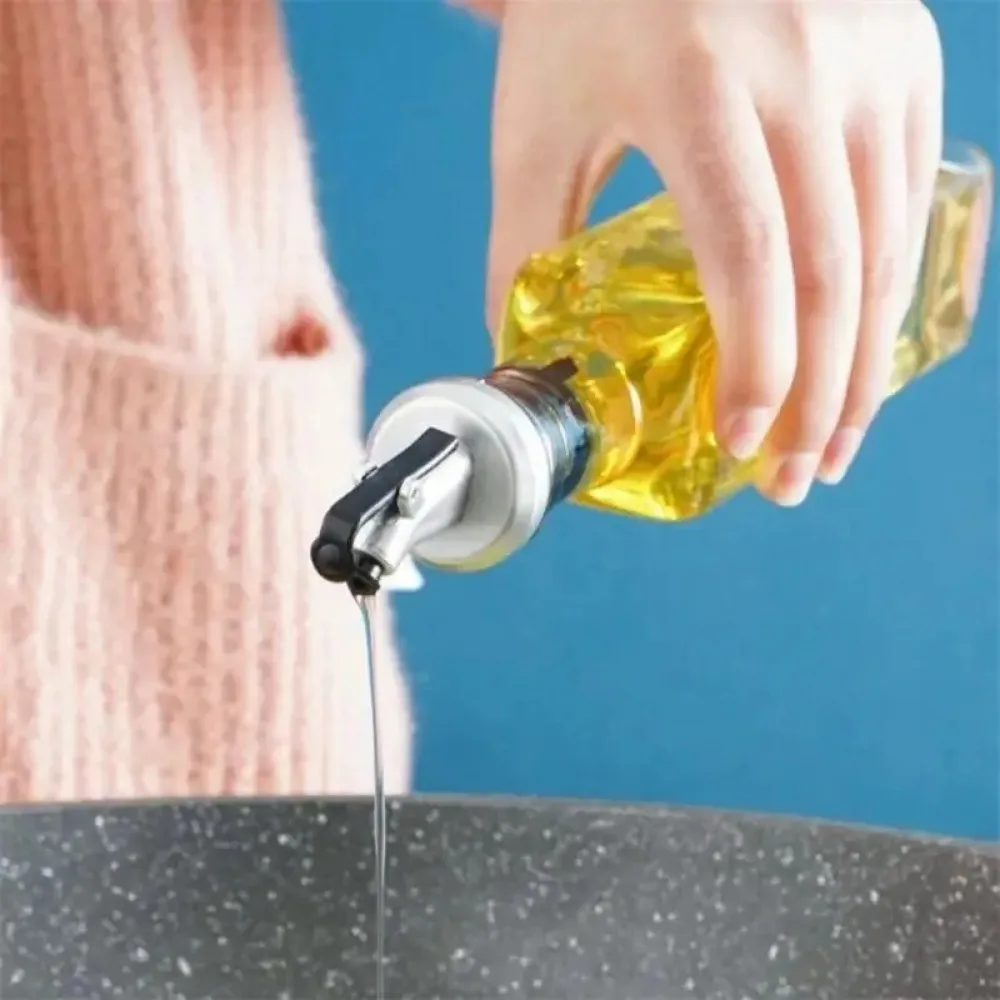 3pcs Silver Household Kitchen Seasoning Bottles Soy Sauce Vinegar Bottles Mouth Stoppers No Oil Leakage No Oil Hanging Tools image 5