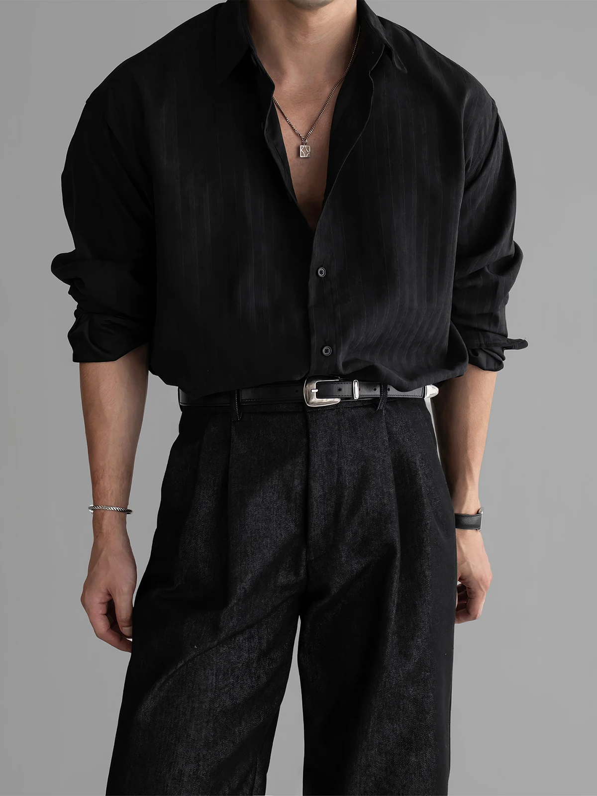 

Мужская осенняя рубашка с длинным рукавом, текстурированная, повседневная, в стиле ретро, из плотной ткани, с вертикальными полосками, модная, из смесового полиэстера